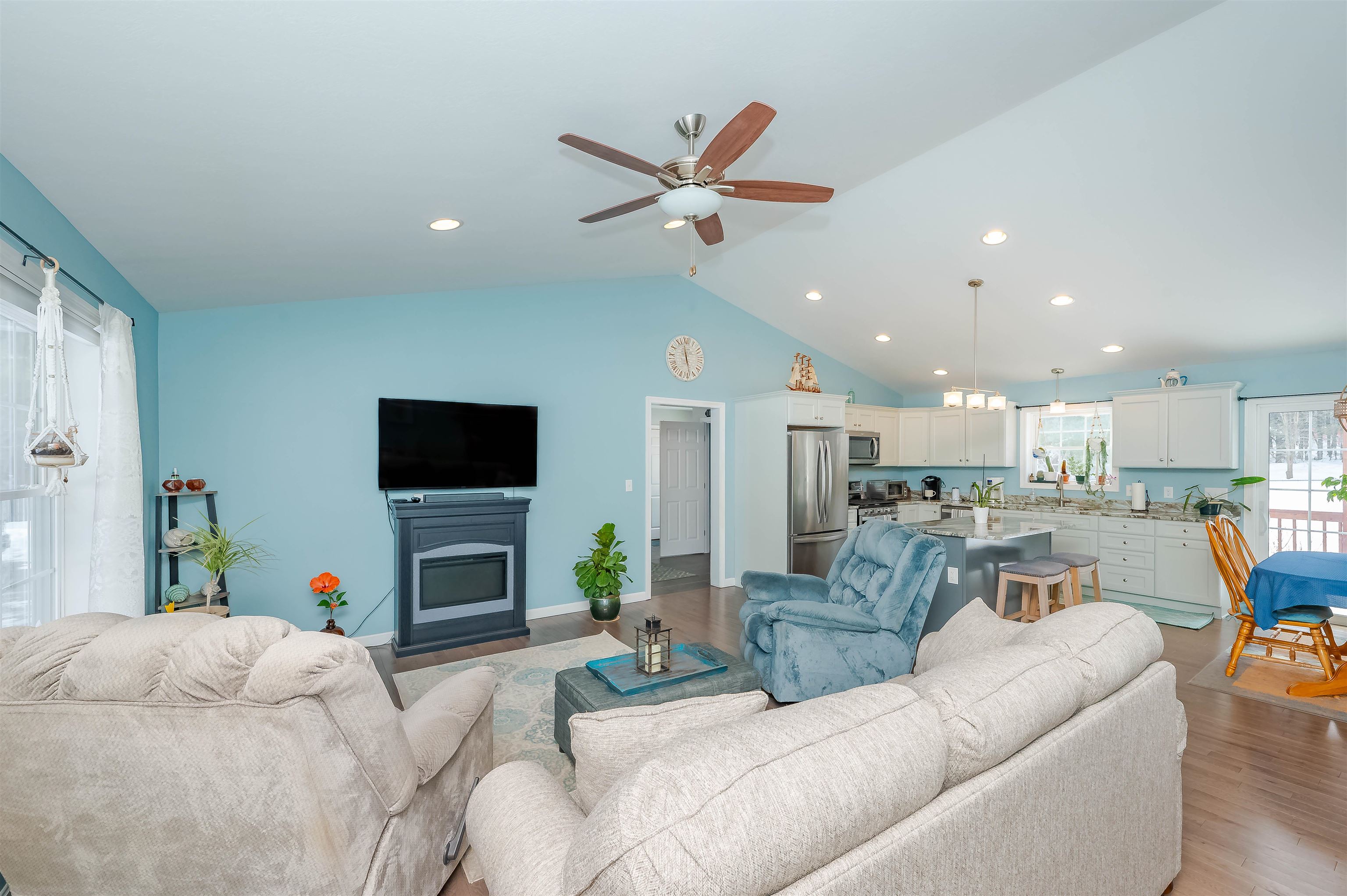 209 Valley Road New Durham, NH 03855 - Photo 17 of 33