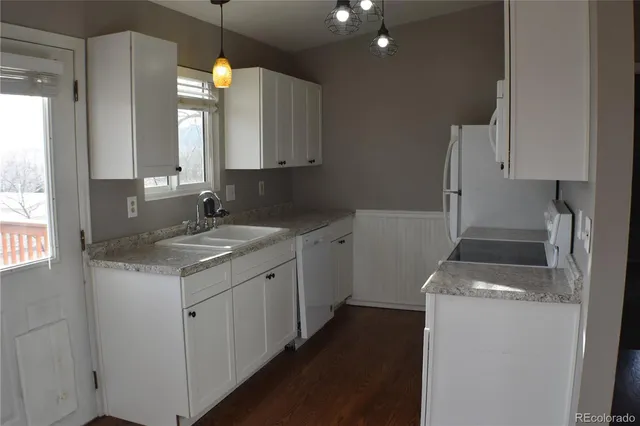 $2,100 | 4758 Cassidy Street, Colorado Springs, CO 80911