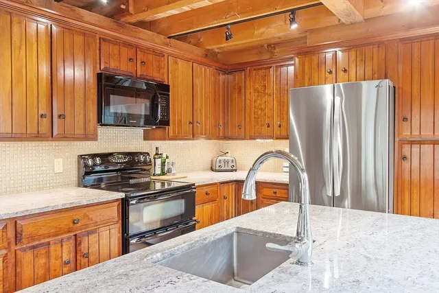 $1,050,000 | 28 Foster Street, Beverly, MA 01915