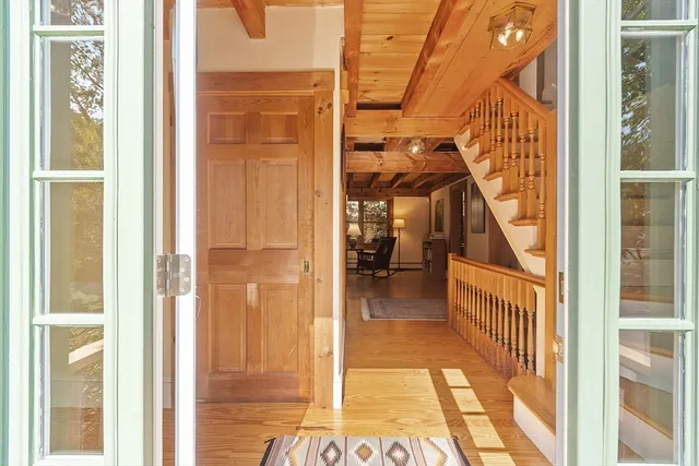 $1,050,000 | 28 Foster Street, Beverly, MA 01915