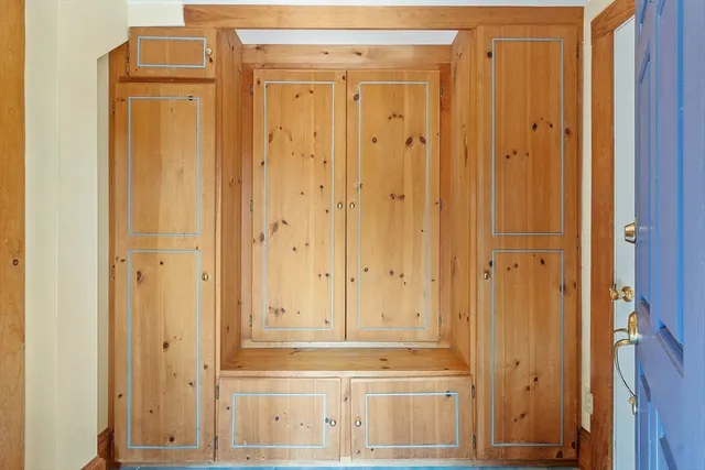 $1,050,000 | 28 Foster Street, Beverly, MA 01915