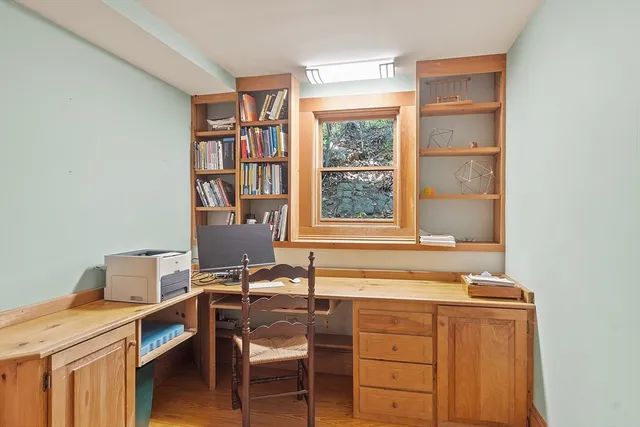 $1,050,000 | 28 Foster Street, Beverly, MA 01915