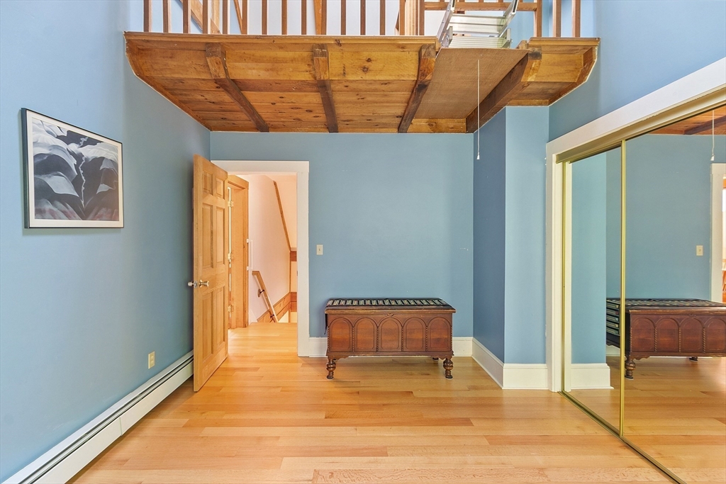 28 Foster Street Beverly, MA 01915 - Photo 29 of 41