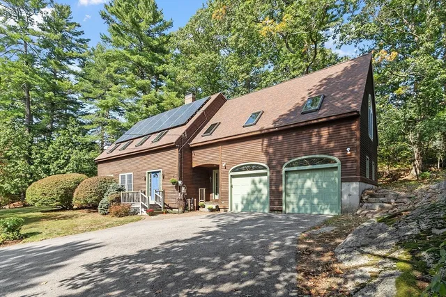 $1,050,000 | 28 Foster Street, Beverly, MA 01915