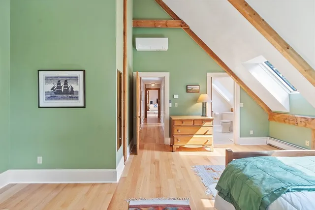 $1,050,000 | 28 Foster Street, Beverly, MA 01915