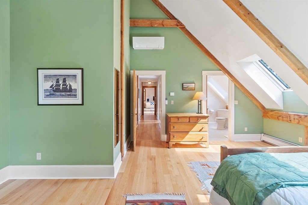 28 Foster Street Beverly, MA 01915 - Photo 32 of 41