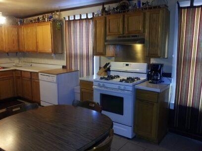 641 Holton Road La Porte, IN 46350 - Photo 6 of 10 408x306