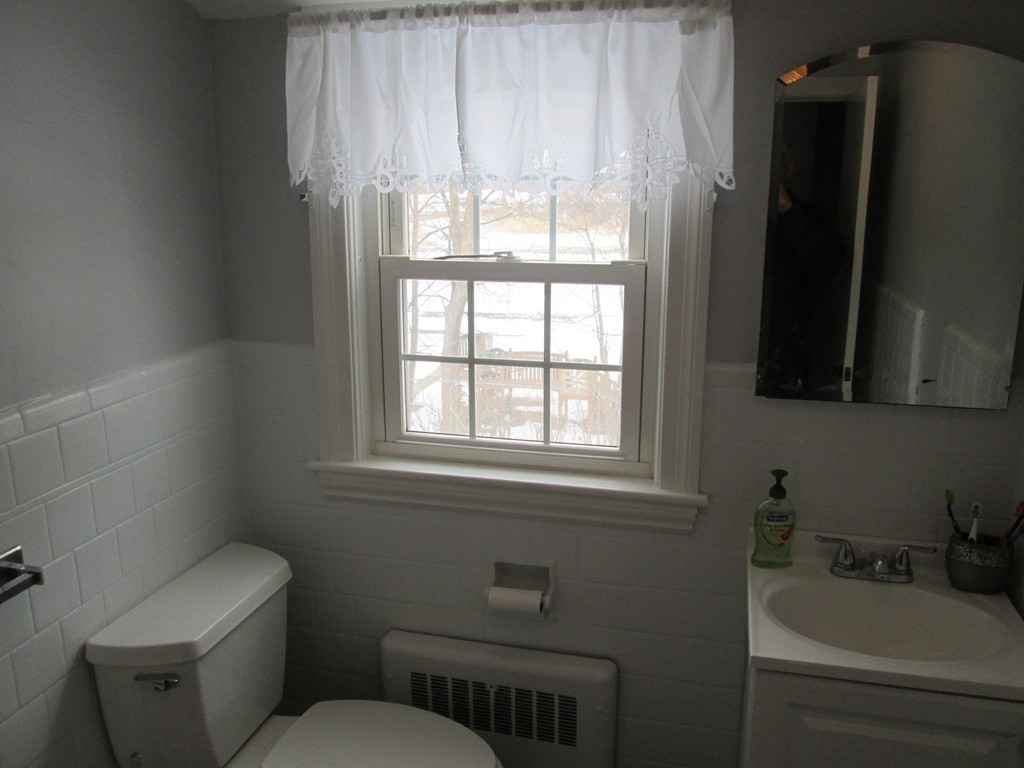 36 Buchanan Road Salem, MA 01970 - Photo 16 of 22 Gallery Image 16