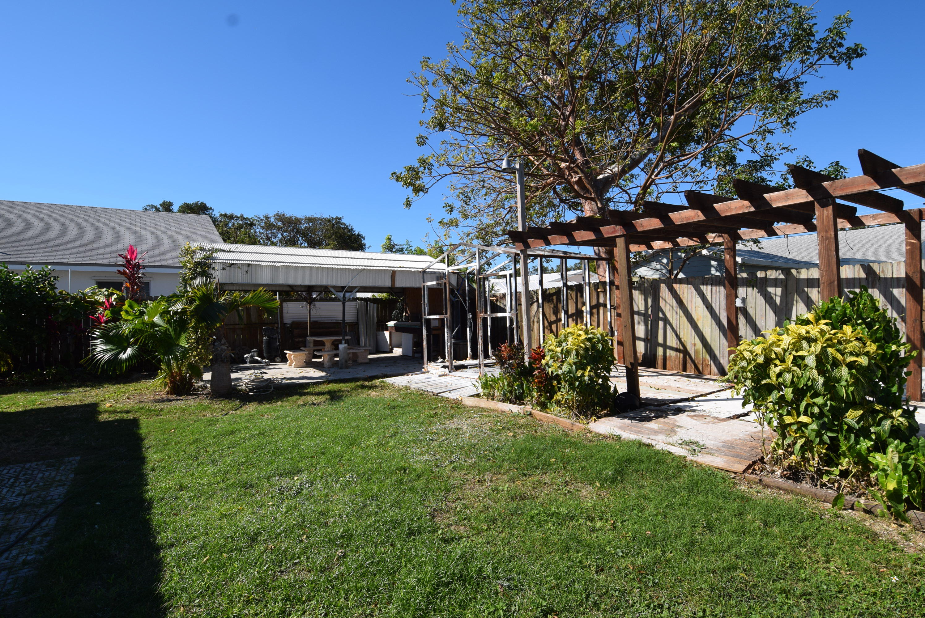 235 2nd Road Key Largo, FL 33037 - Photo 30 of 35 30