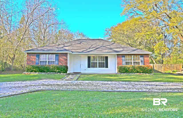 25228 Chestnut Street Elberta, AL 36530 - Photo 1 of 20