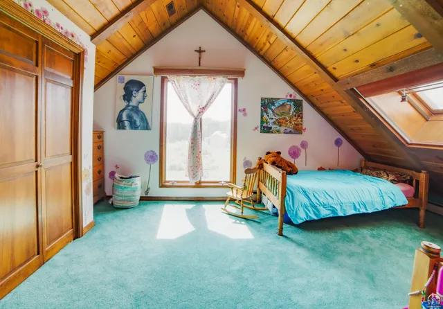 $415,000 | 300 Durink Street, St. Marys, KS 66536