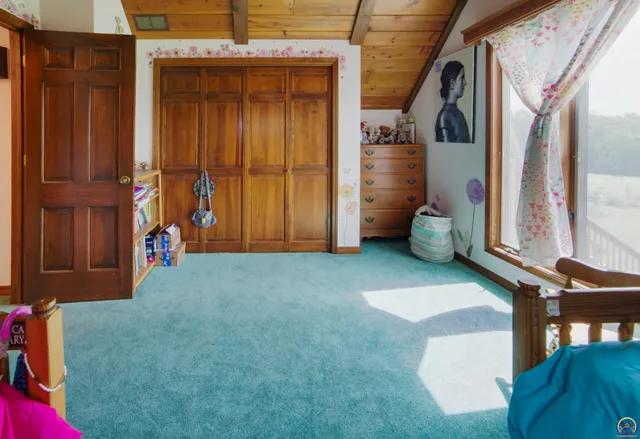 $415,000 | 300 Durink Street, St. Marys, KS 66536