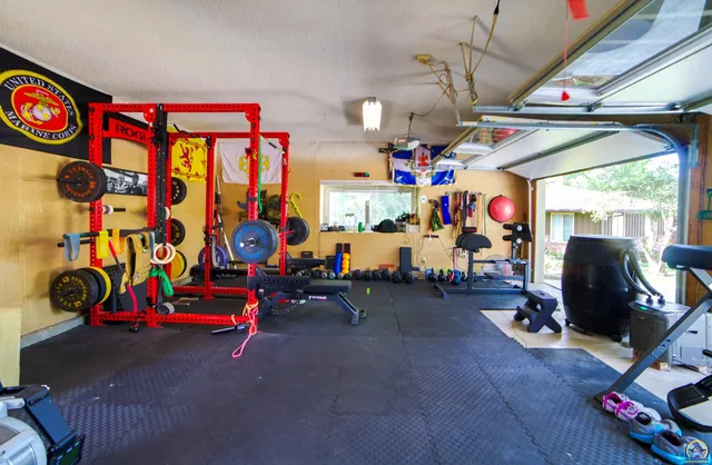 $415,000 | 300 Durink Street, St. Marys, KS 66536