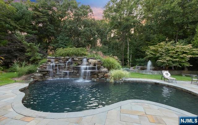 51 Chestnut Ridge Road Saddle River, NJ 07458 - Photo 34 of 45