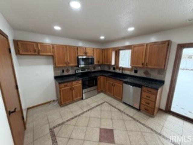 4338 Knoll Road Fort Wayne, IN 46809 - Photo 2 of 8