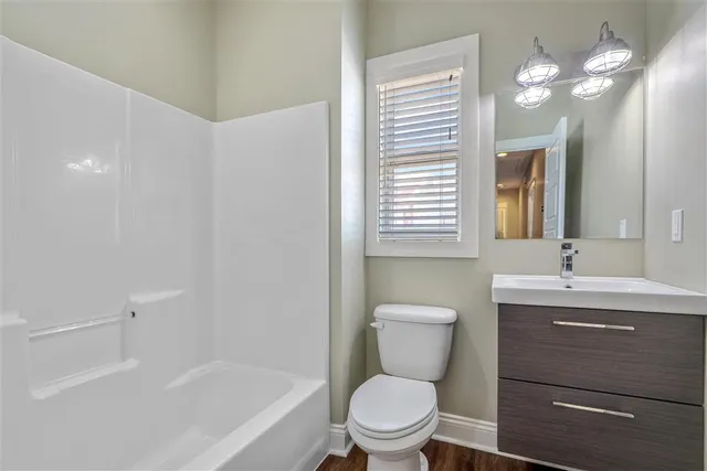 $224,000 | 515 Division Street, Unit 16, Lake Charles, LA 70601