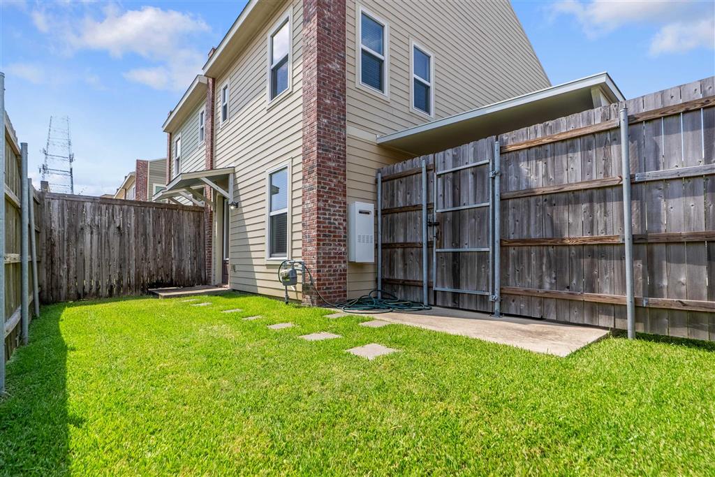 515 Division Street, Unit 16 Lake Charles, LA 70601 - Photo 20 of 24