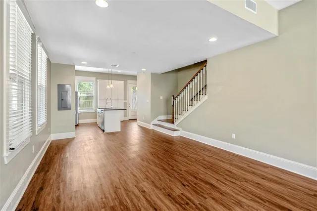 $224,000 | 515 Division Street, Unit 16, Lake Charles, LA 70601