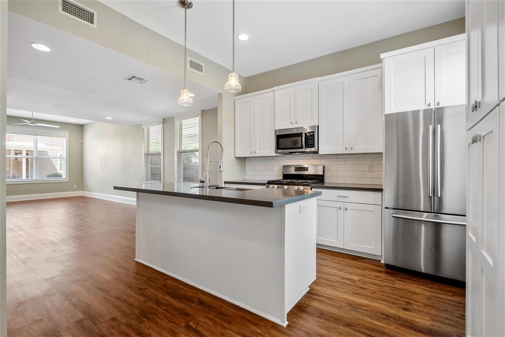 515 Division Street, Unit 16 Lake Charles, LA 70601 - Photo 9 of 24