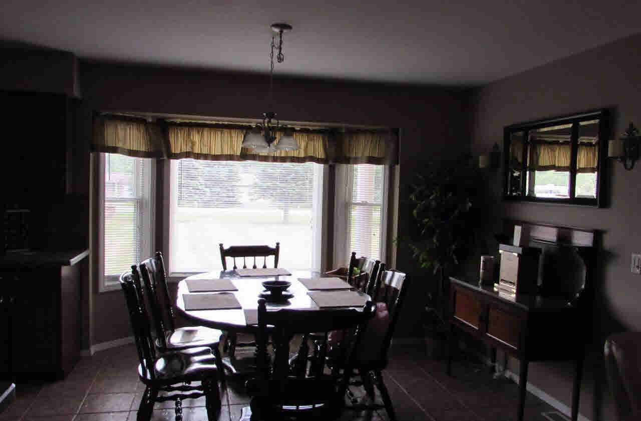 8385 North Linden Road Mount Morris, MI 48458 - Photo 6 of 26 21353908-5.JPG