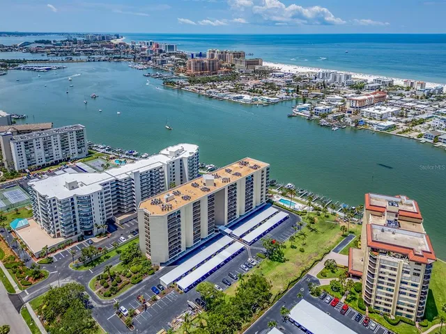 $3,550 | 690 Island Way, Unit 1112, Clearwater Beach, FL 33767
