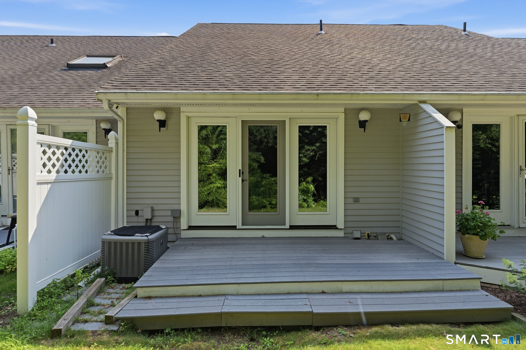 59 Old Post Road, Unit H3 Clinton, CT 06413 - Photo 16 of 37