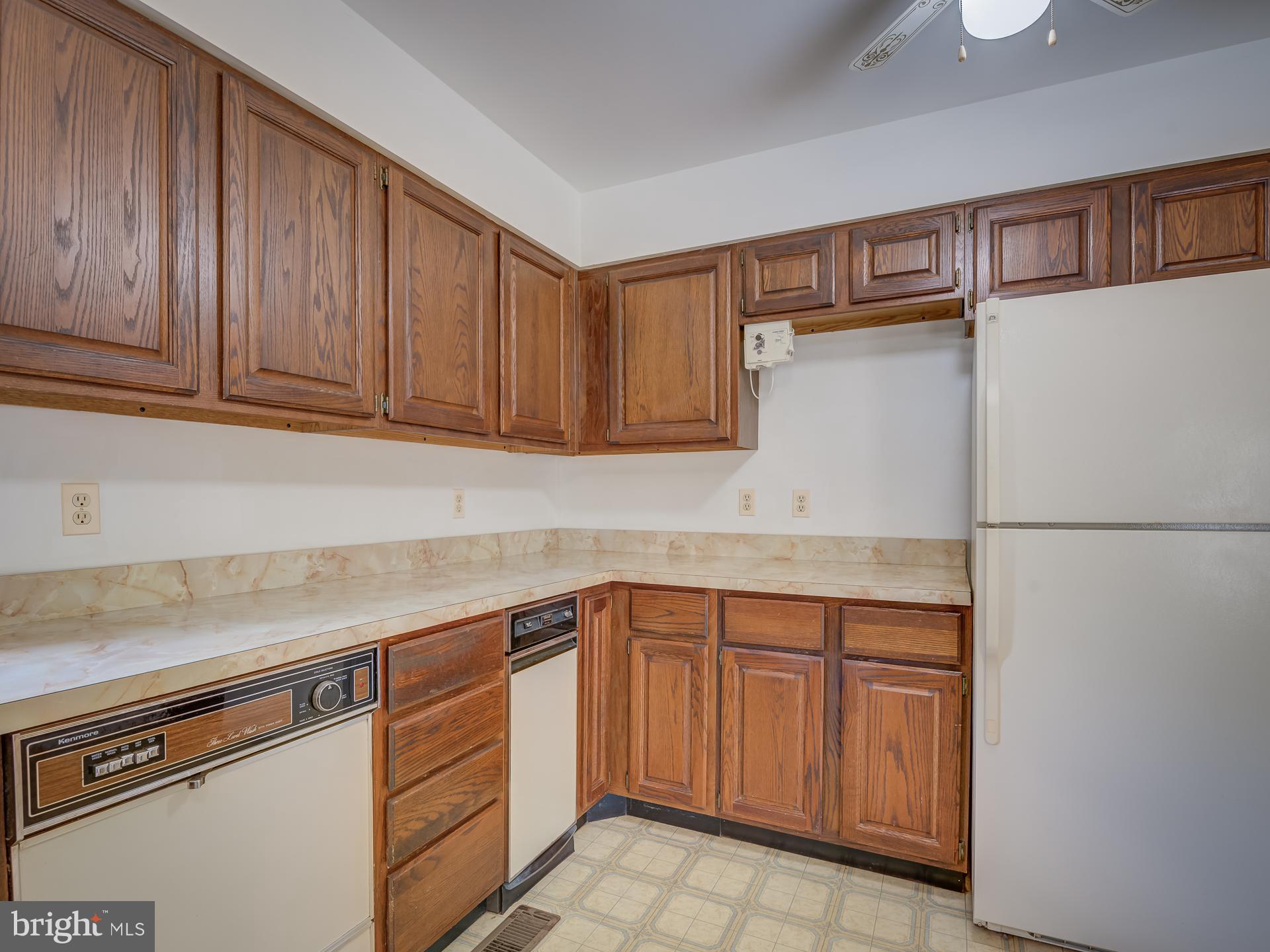 12346 Elk Run Road Midland, VA 22728 - Photo 15 of 61 Kitchen