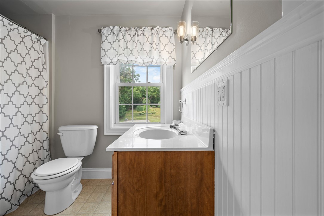 10 Reservoir Road Coventry, RI 02816 - Photo 17 of 37 Gallery Image 17