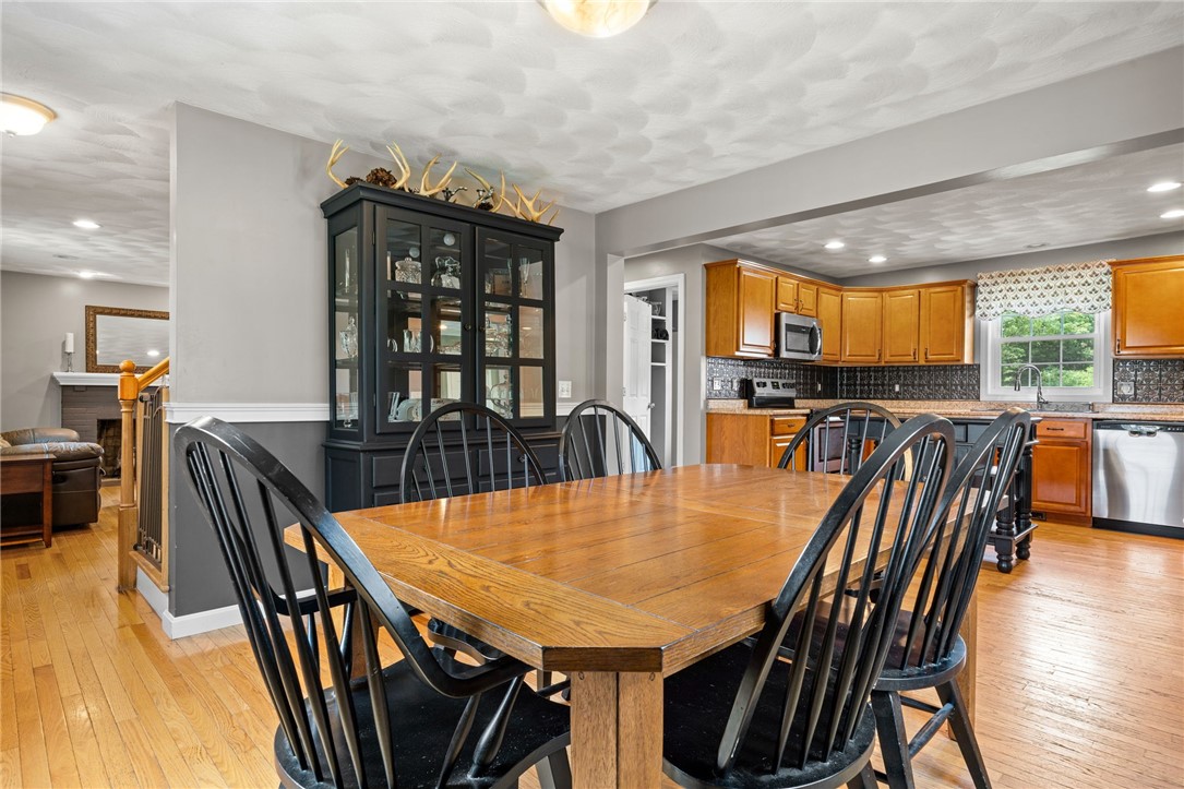10 Reservoir Road Coventry, RI 02816 - Photo 6 of 37 Gallery Image 6