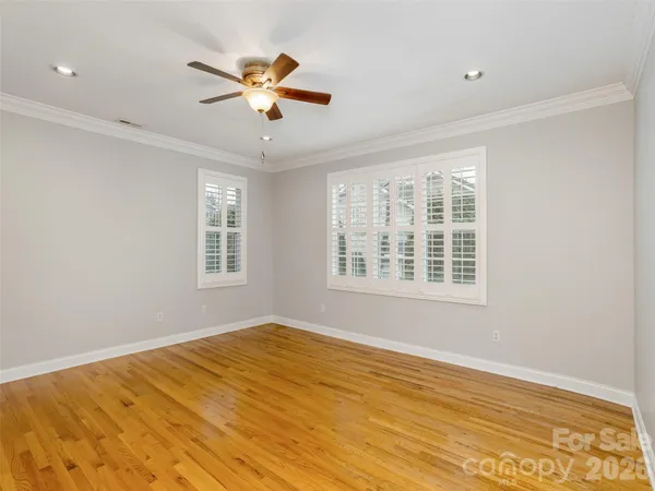 $599,000 | 132 Towne Pl Drive, Hendersonville, NC 28792