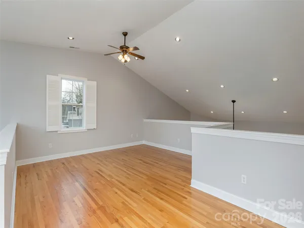 $599,000 | 132 Towne Pl Drive, Hendersonville, NC 28792
