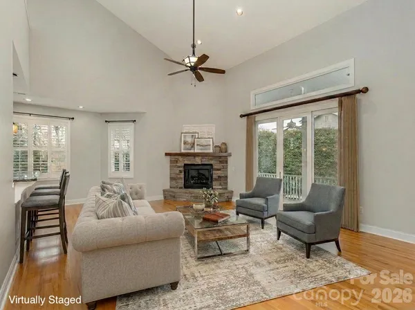 $599,000 | 132 Towne Pl Drive, Hendersonville, NC 28792