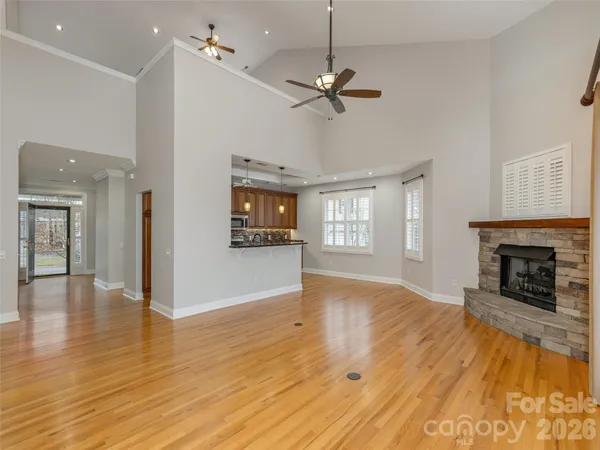$599,000 | 132 Towne Pl Drive, Hendersonville, NC 28792