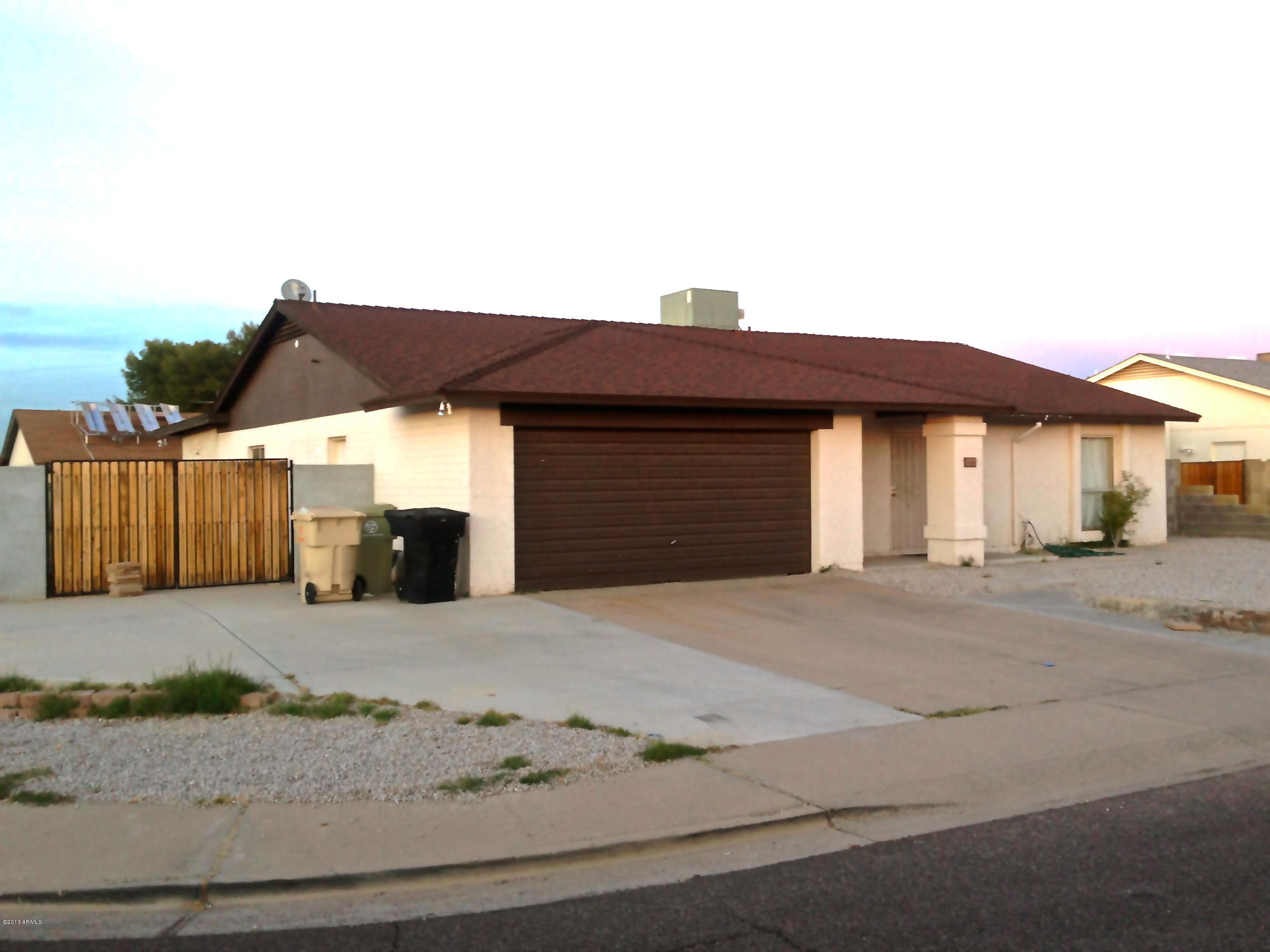 5808 West Hearn Road Glendale, AZ 85306 - Photo 1 of 8 Oversized Corner lot!