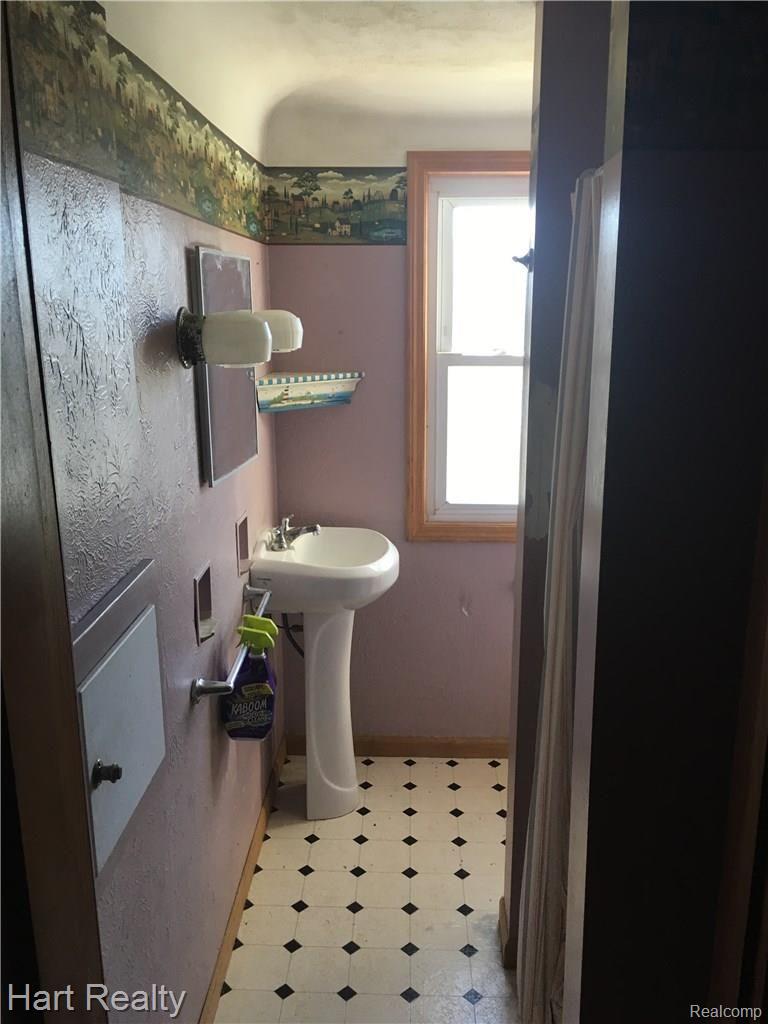 2434 Juhl Road Marlette, MI 48453 - Photo 17 of 22 IMG_2215.JPG