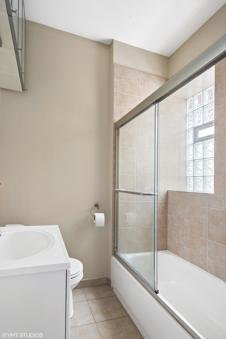 3315 West George Street, Unit 3 Chicago, IL 60618 - Photo 12 of 14