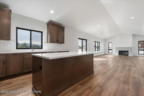 $975,000 | 8866 Avery Drive, Victor, ID 83455
