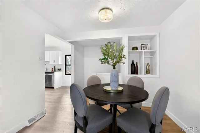 $250,000 | 8924 Anchor Drive, St. Louis, MO 63123