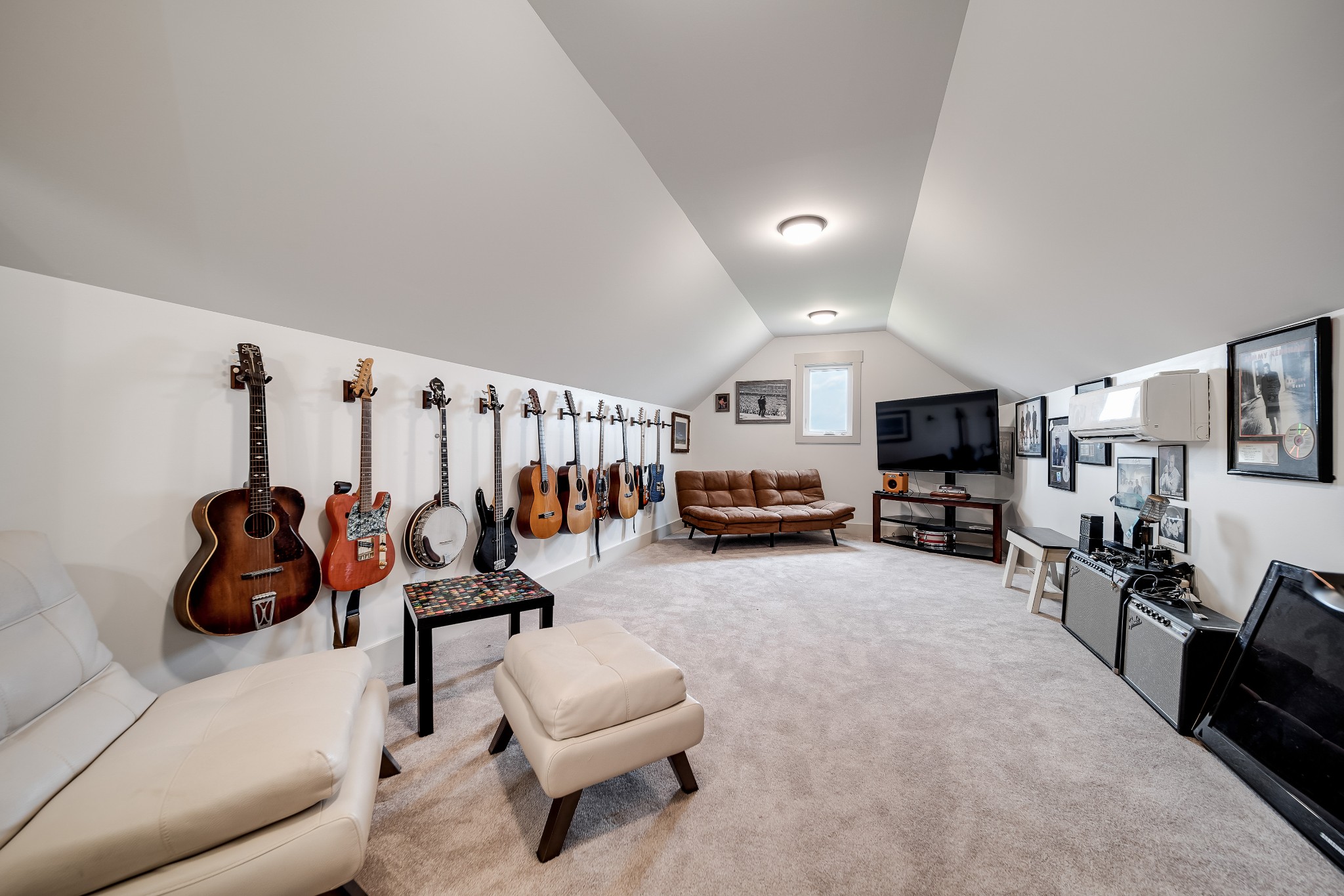 7040 Highway 231 Bethpage, TN 37022 - Photo 52 of 83 a view of a livingroom with furniture and a flat screen tv