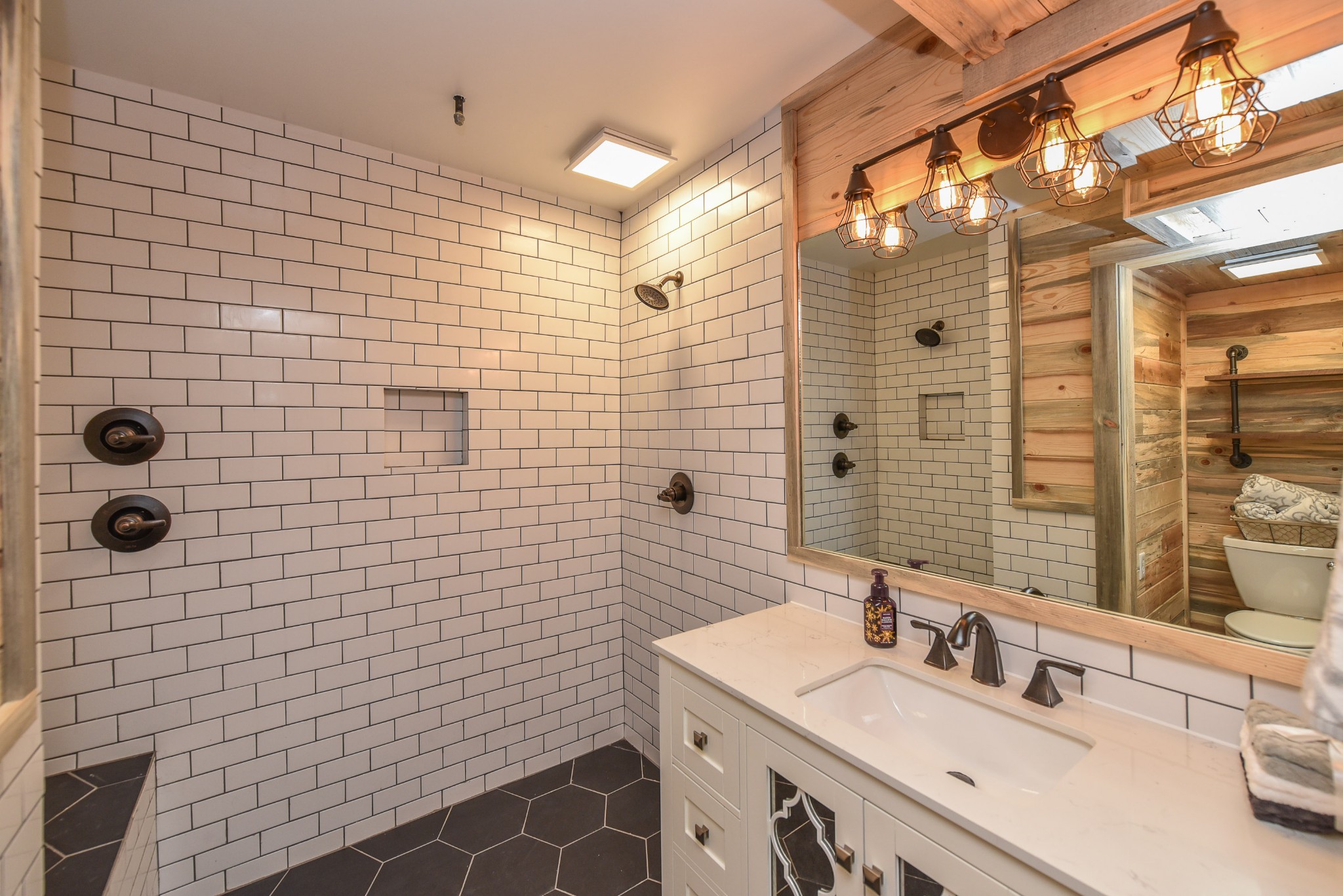 697 Bugg Hollow Road Gallatin, TN 37066 - Photo 20 of 33 Gallery Image 20