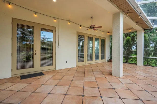 a view of a building with car parked