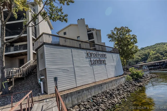 $247,000 | 98 Jonathan Drive, Unit 4C, Lake Ozark, MO 65049