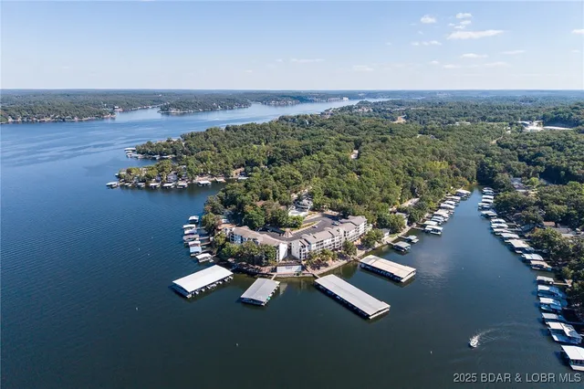$247,000 | 98 Jonathan Drive, Unit 4C, Lake Ozark, MO 65049