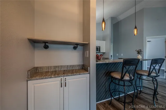 $247,000 | 98 Jonathan Drive, Unit 4C, Lake Ozark, MO 65049