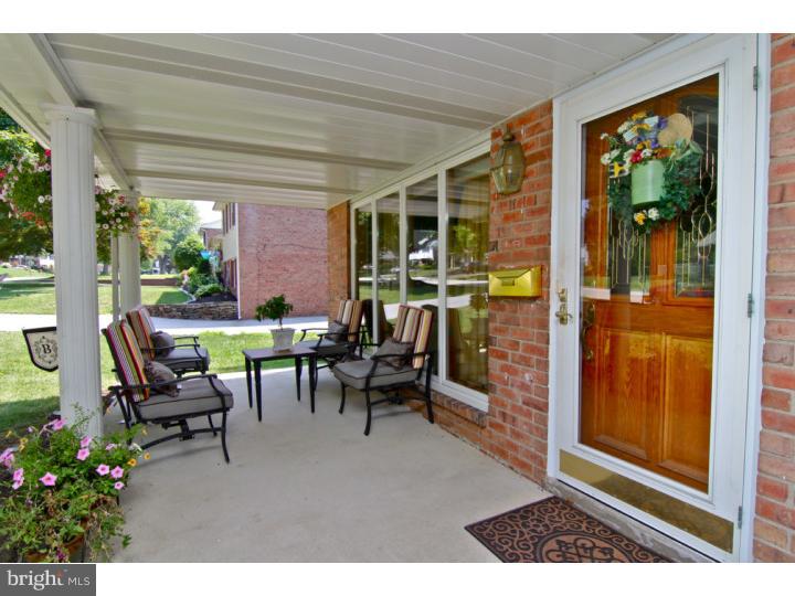 528 Cheyney Road Springfield, PA 19064 - Photo 2 of 25 Porch