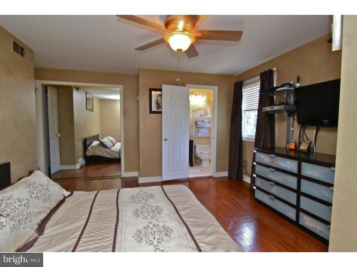 528 Cheyney Road Springfield, PA 19064 - Photo 11 of 25 Master Bedroom