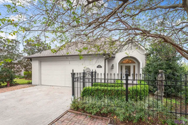 $389,900 | 40013 Wood Duck Court, Gonzales, LA 70737