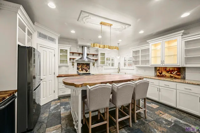 $389,900 | 40013 Wood Duck Court, Gonzales, LA 70737