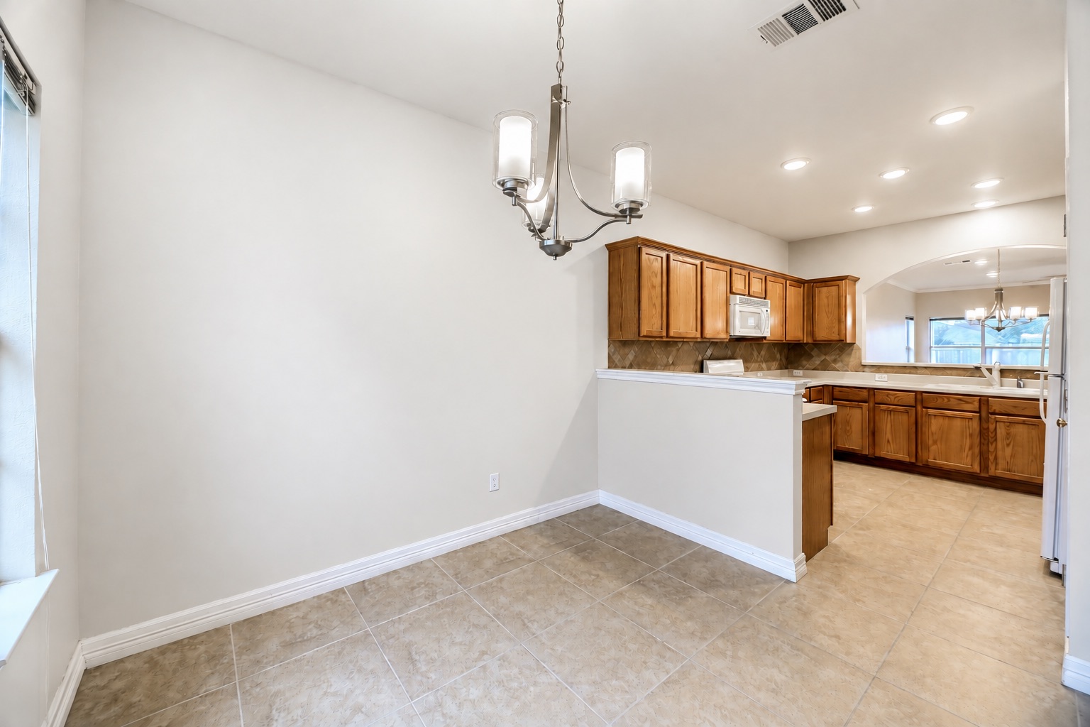 1732 Amberwood Loop Kyle, TX 78640 - Photo 3 of 17 Gallery Image 3