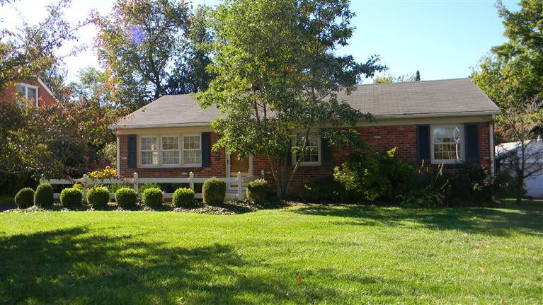 824 Laurel Hill Road Lexington, KY 40504 - Photo 2 of 25 Photo 2